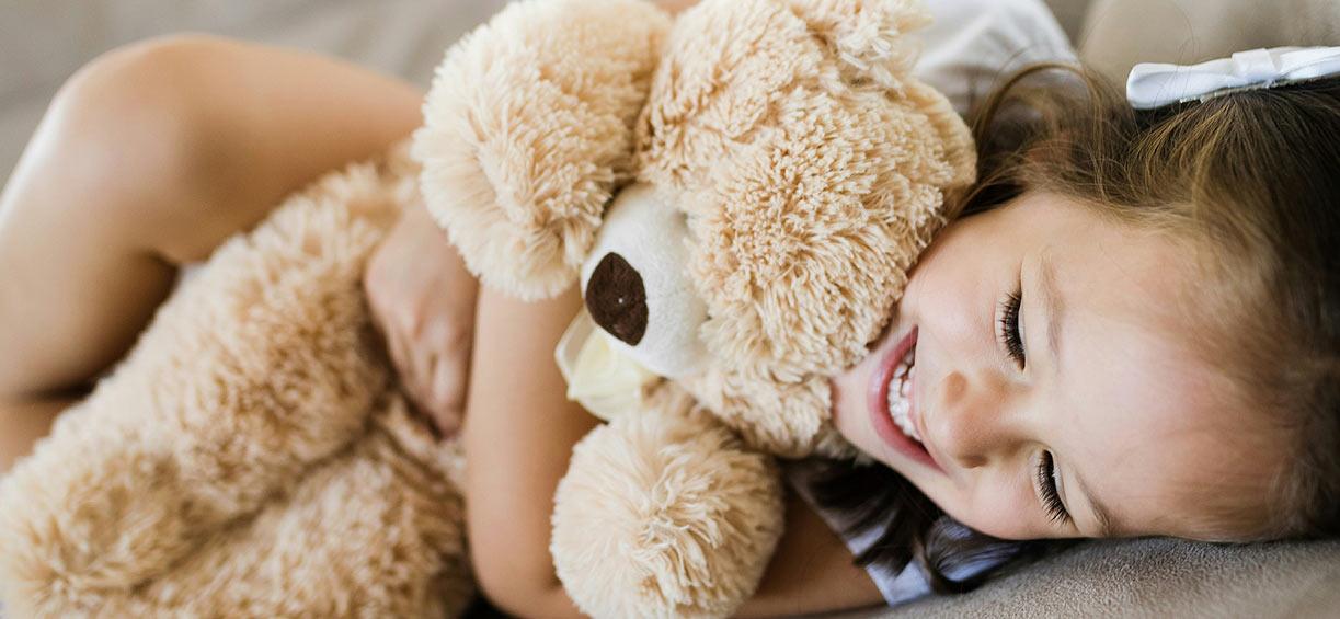 <span class='first'>Freude verschenken</span><span class='second'>Mit uns werden Wünsche wahr!</span>